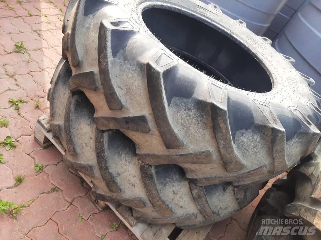 BKT 14.9-28 2 kpl Pneumatiky, kola a ráfky