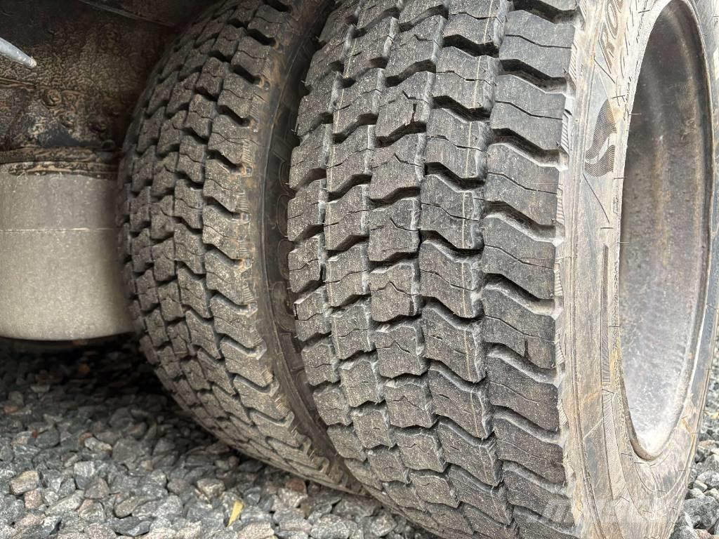 Scania 114G 340 Autojeřáby, hydraulické ruky