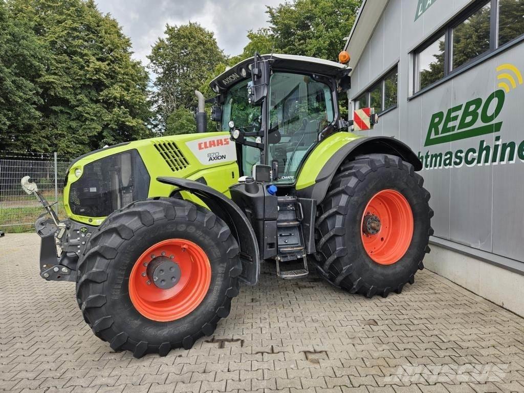 CLAAS Axion 870 Traktory