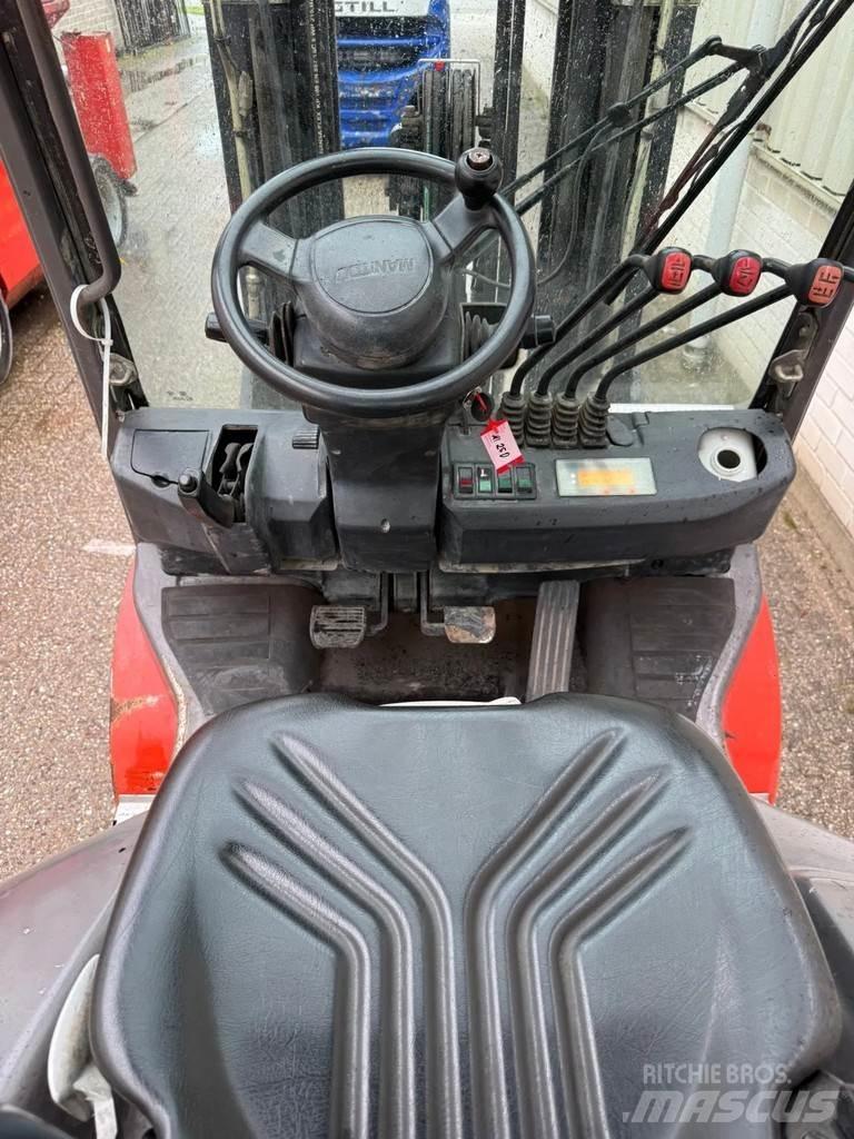 Manitou MI25 Dieselové vozíky