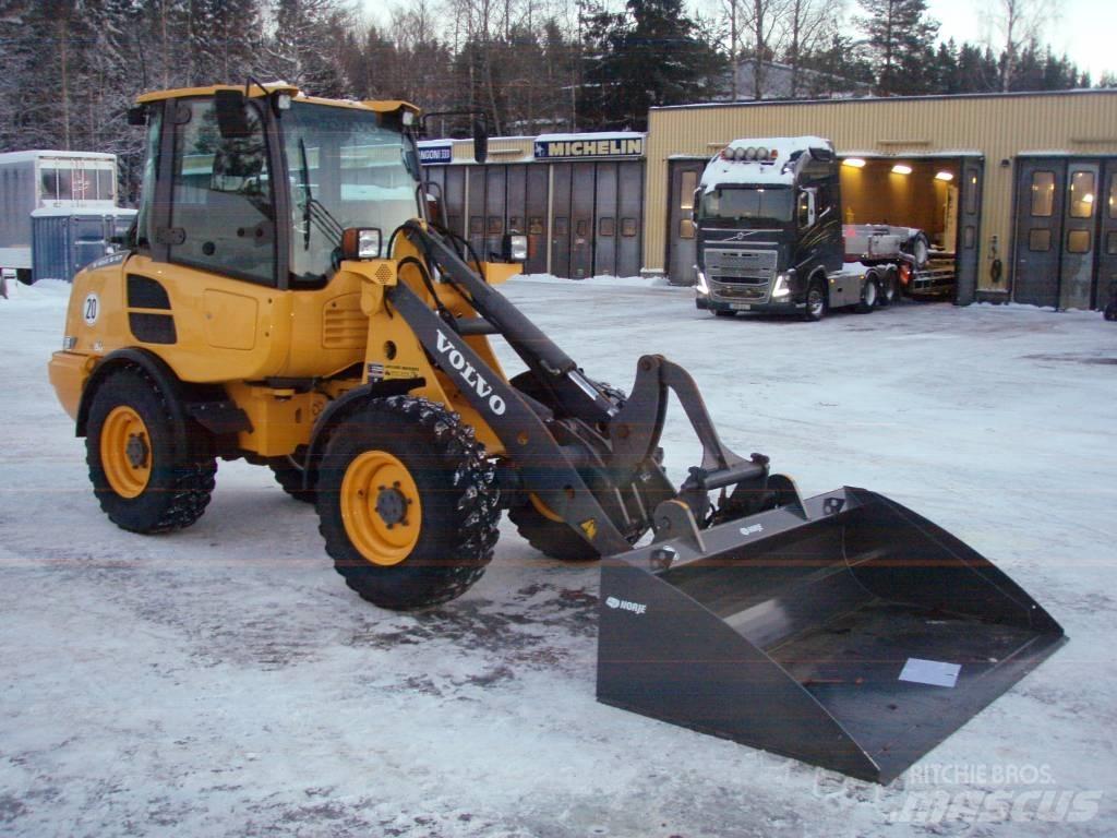 Volvo L 20 F med A/C Kolové nakladače