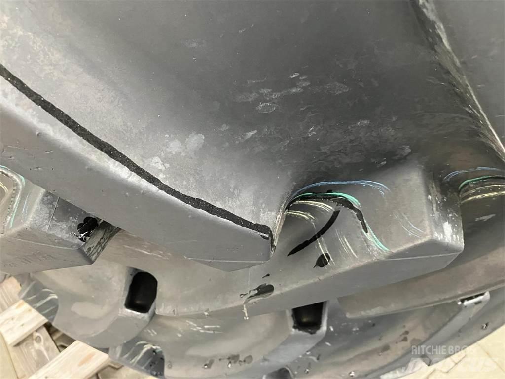 Mitas 650/65R38 Pneumatiky, kola a ráfky