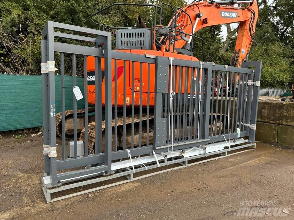 GATES 20FOOT Stavebnictví - ostatní