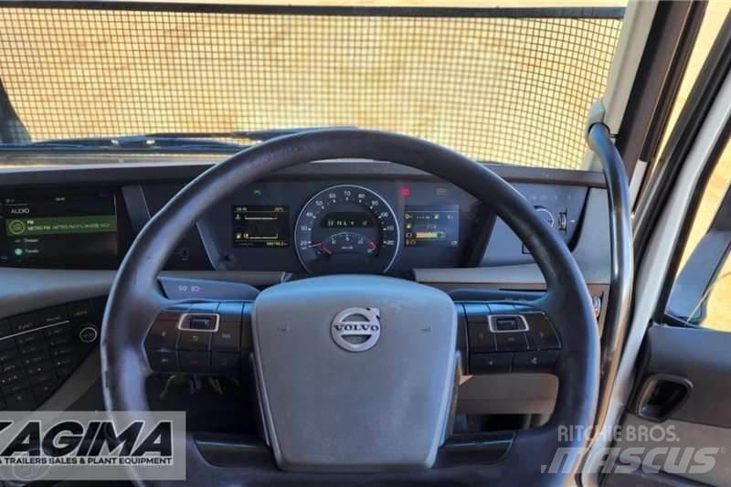 Volvo Fh440 Další