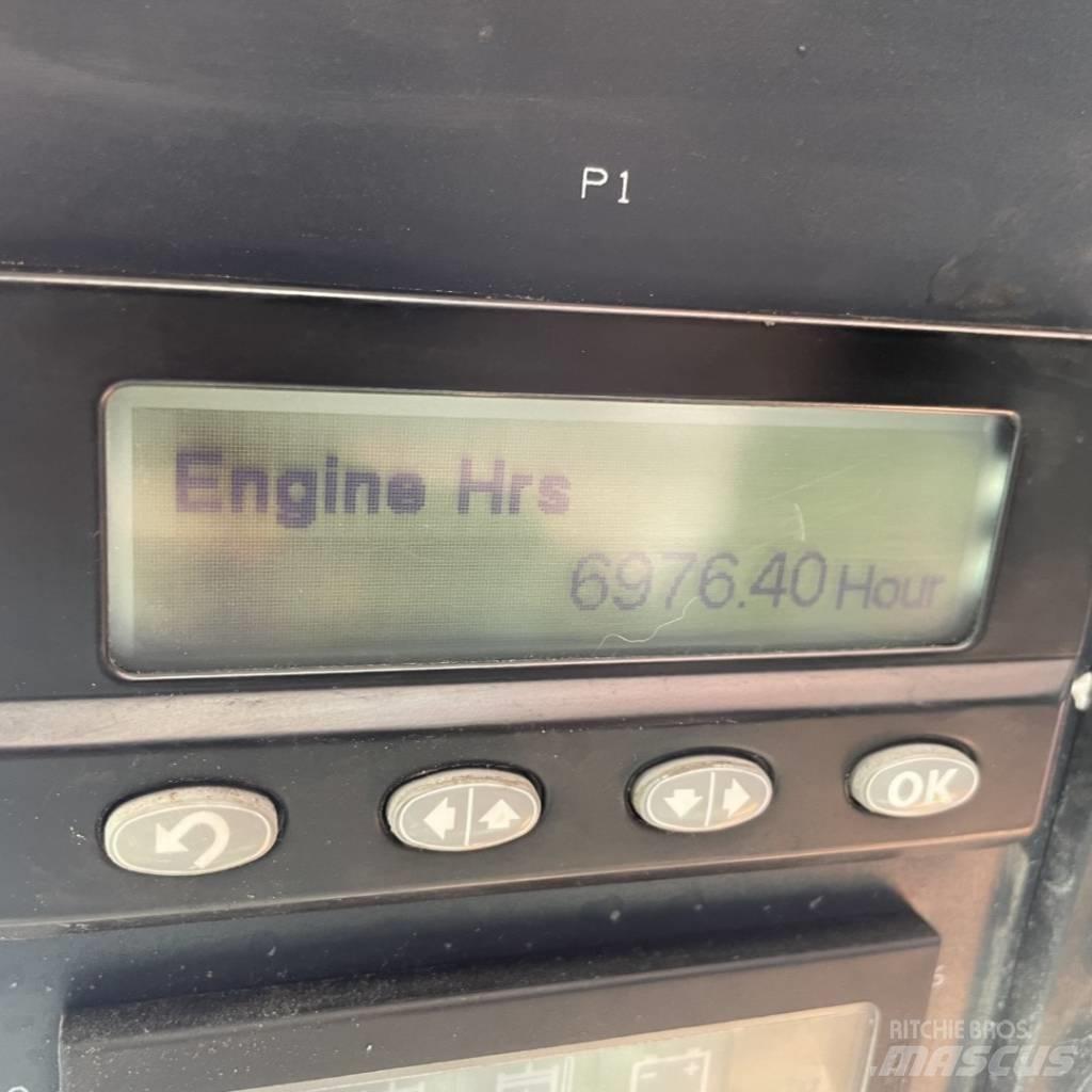 Sandvik DX 780 Povrchové vrtací stroje