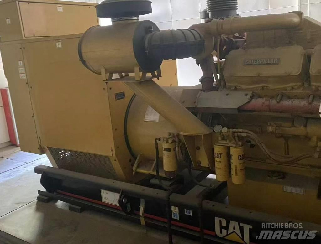 CAT 660kva Naftové generátory