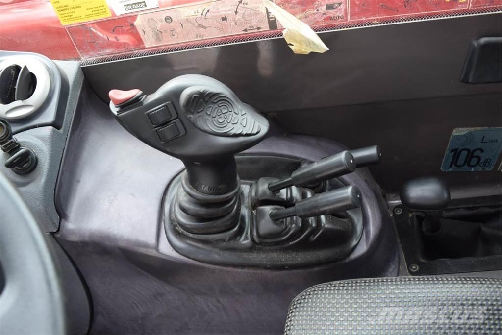 Manitou MT1440 Teleskopické plošiny