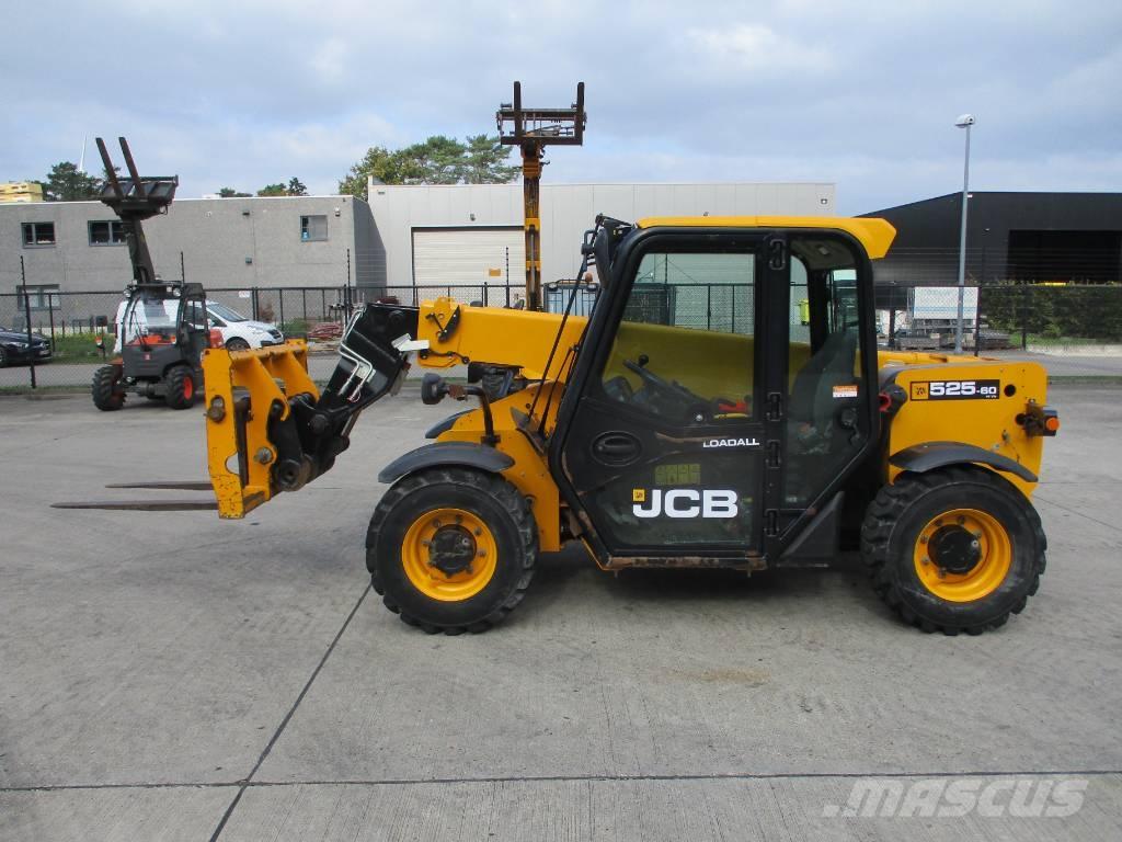 JCB 525-60 (404) Teleskopické manipulátory