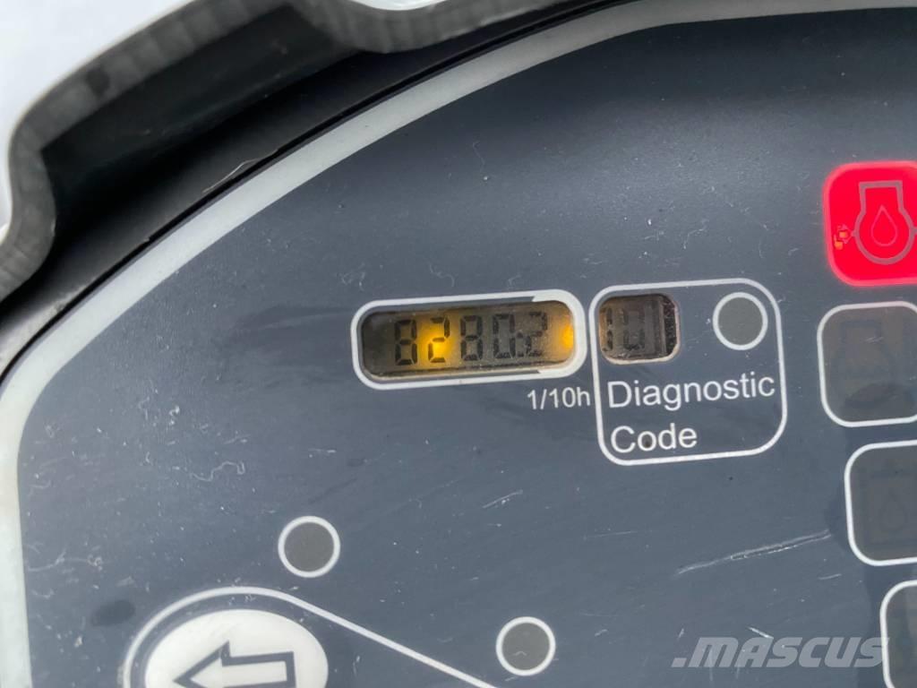 Hamm HD 10 VV Tandemové válce