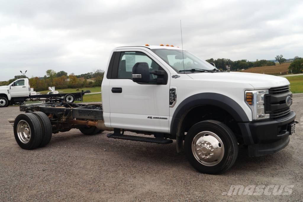 Ford F 550 XL SD Nákladní vozidlo bez nástavby