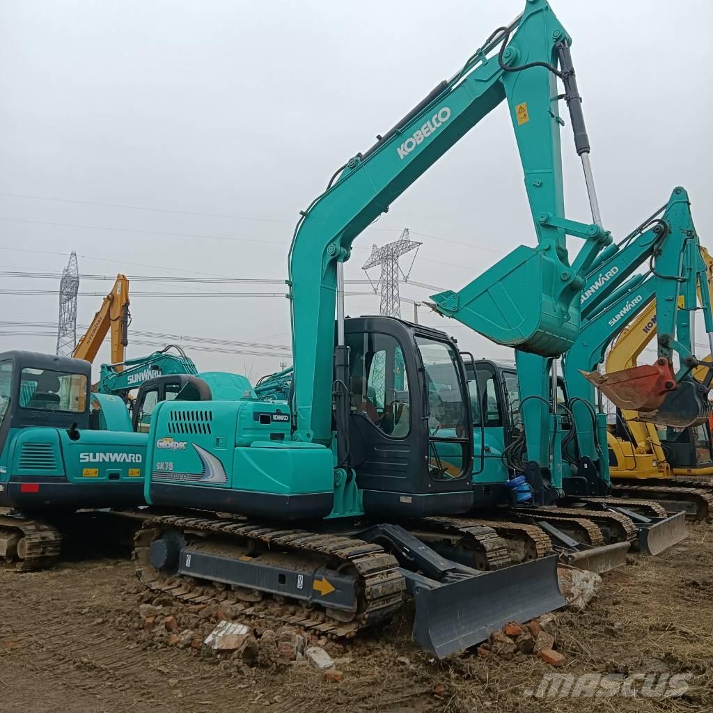 Kobelco SK75-8 Midi rýpadla 7t - 12t