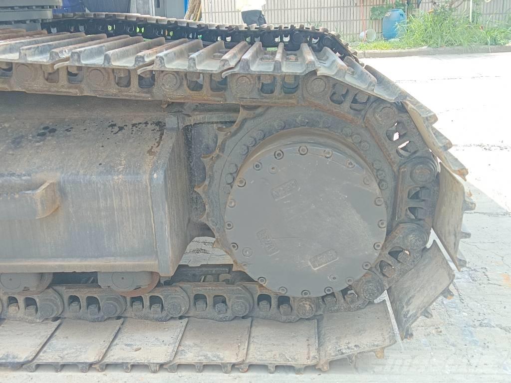 Hyundai R220LC-9S Pásová rýpadla