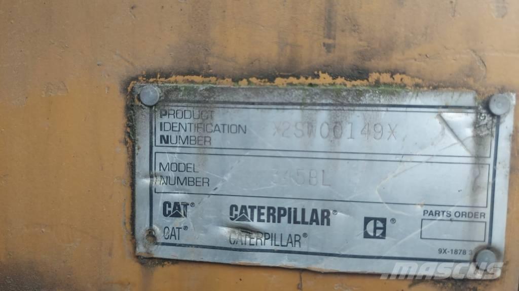 CAT 345 B L Pásy, řetězy a podvozek