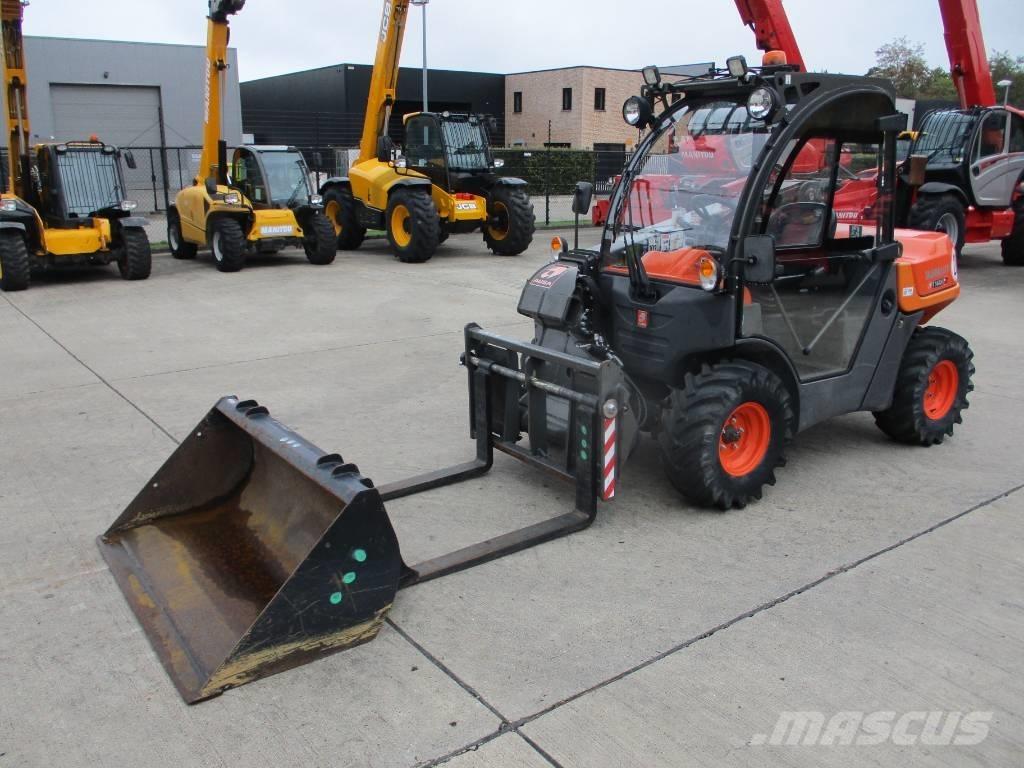 Ausa T144 HX4 (099) Teleskopické manipulátory