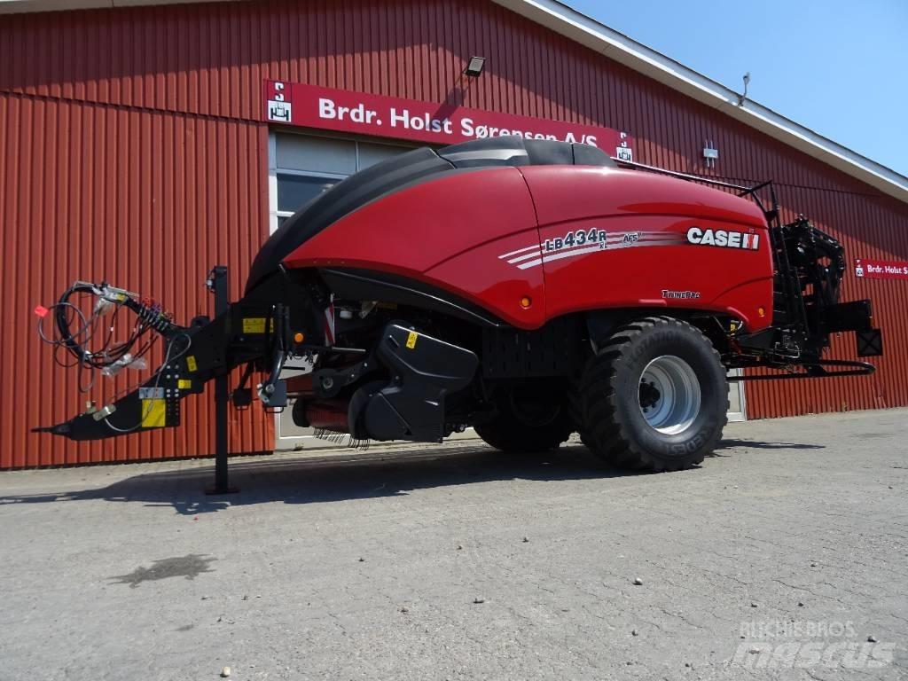 Case IH LB 434R XL Lis na hranaté balíky