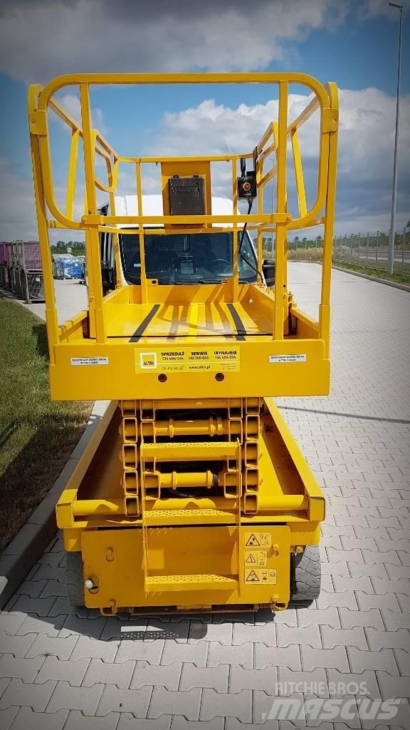 Haulotte Compact 12 Nůžková zvedací plošina