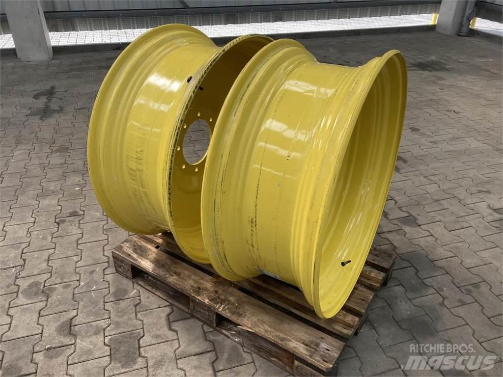 John Deere 15x38 Pneumatiky, kola a ráfky