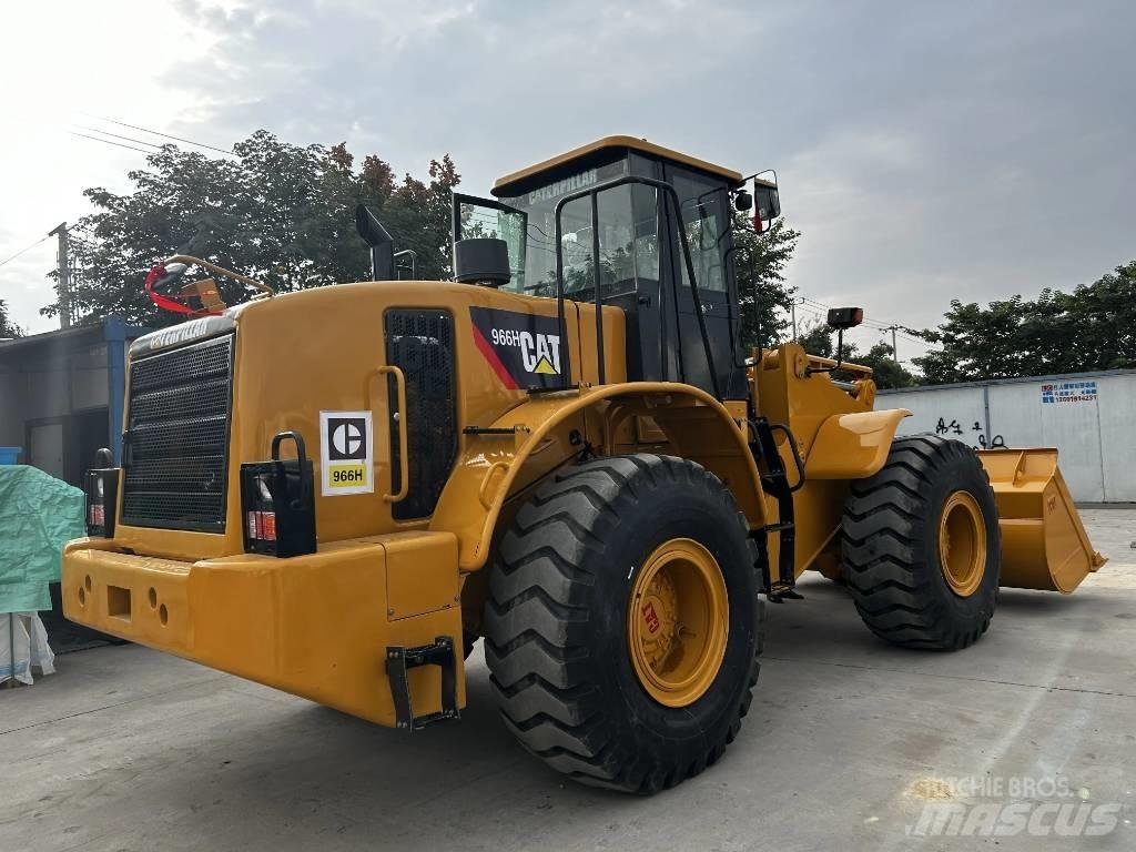 CAT 966H Kolové nakladače