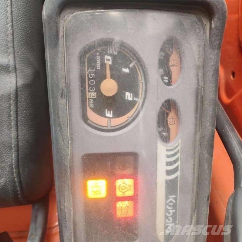 Kubota U 20 Pásová rýpadla