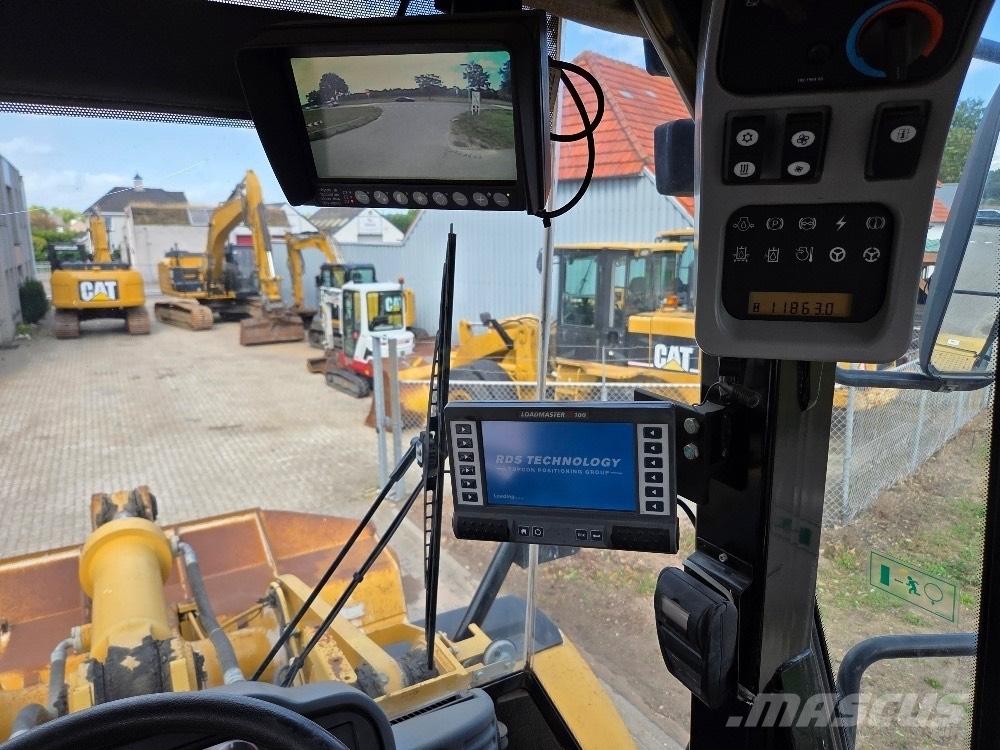 CAT 950H Kolové nakladače
