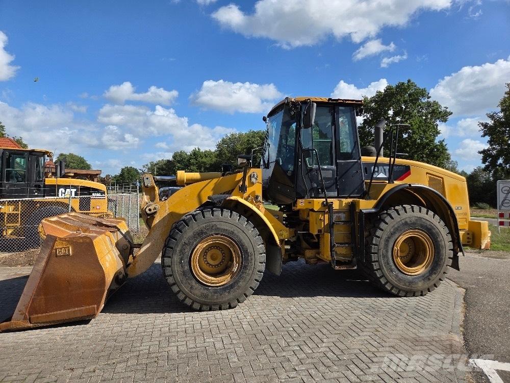 CAT 950H Kolové nakladače