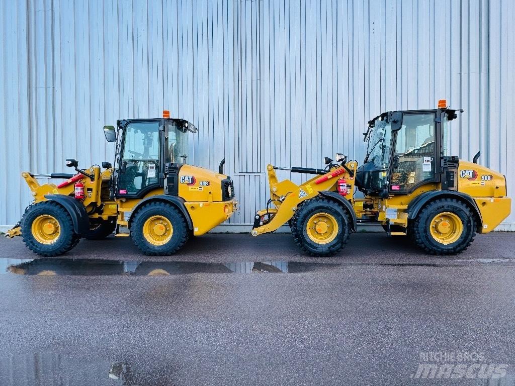 CAT 908 Kolové nakladače