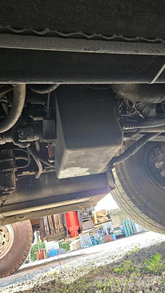 Kato SR 250 Jeřáby pro těžký terén