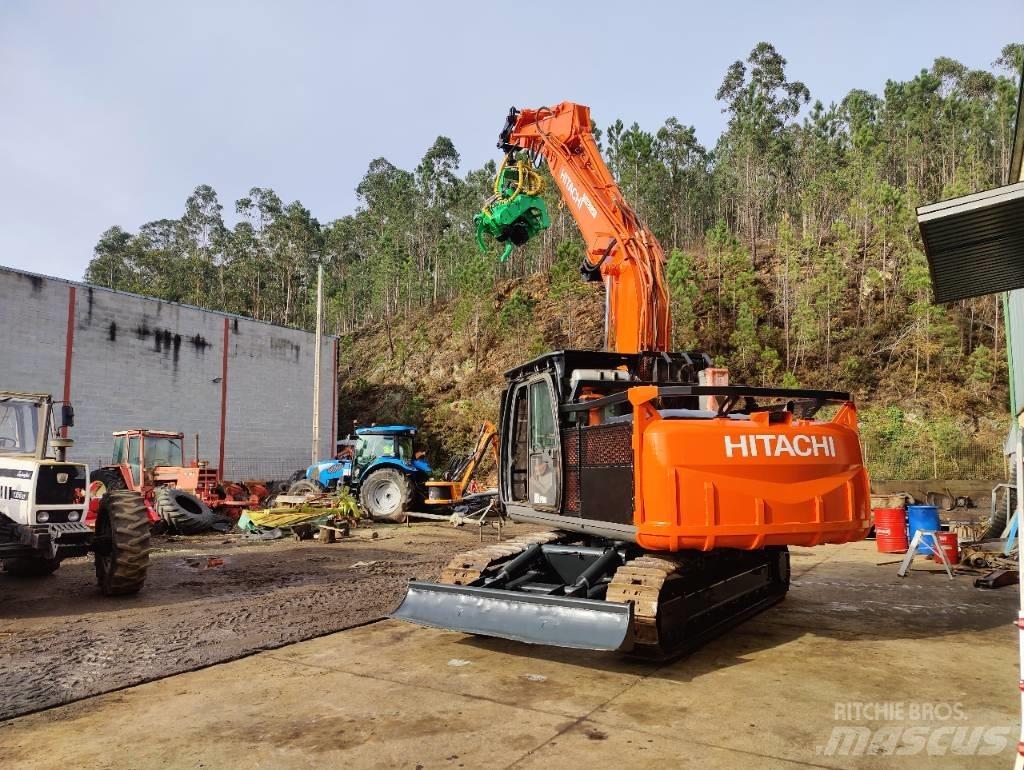 Hitachi ZX 210 Pásová rýpadla