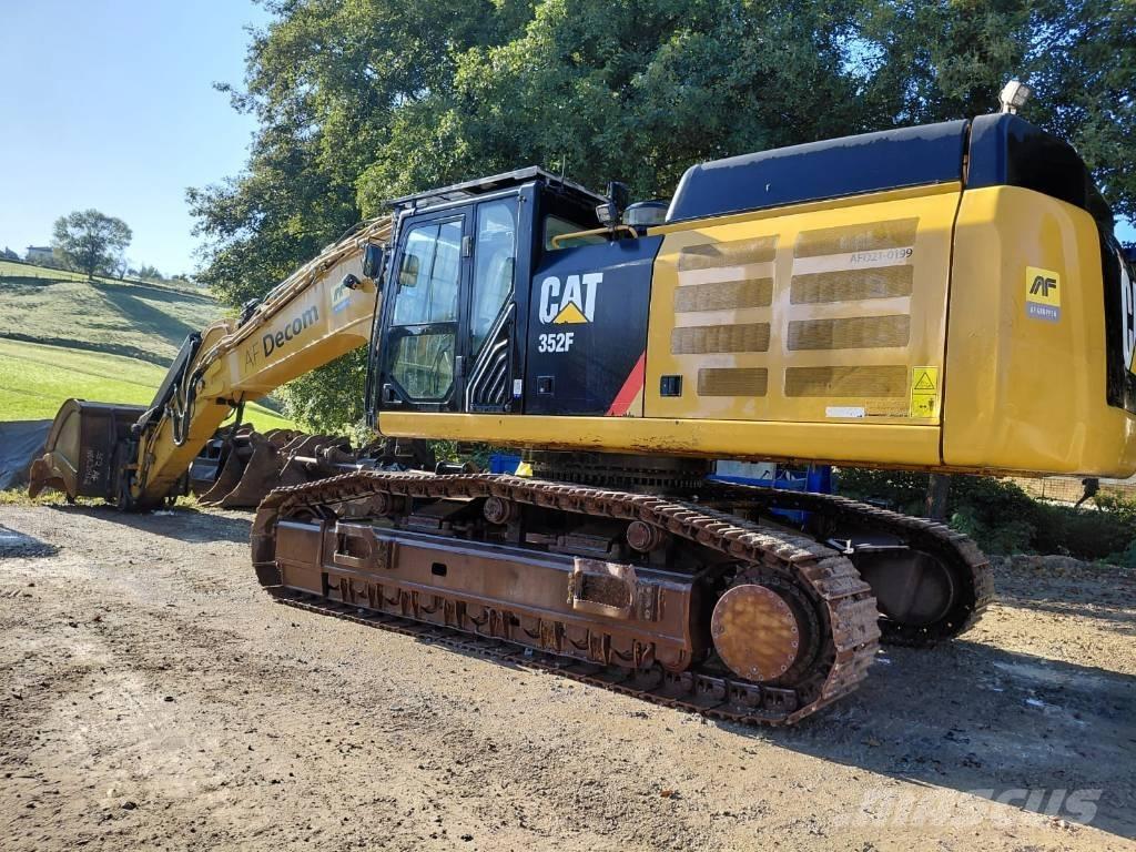 CAT 352 F Pásová rýpadla