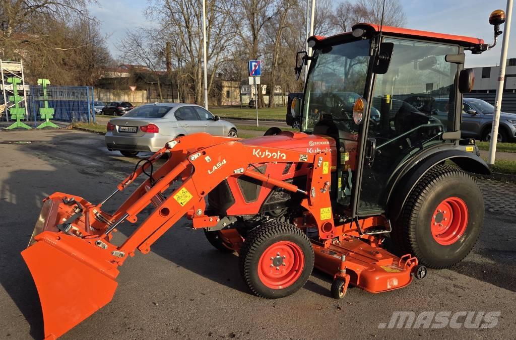 Kubota LX401 Kompaktní traktory