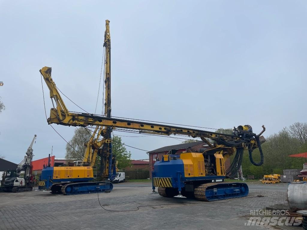 Bauer BG 15 H Velké vrtací stroje