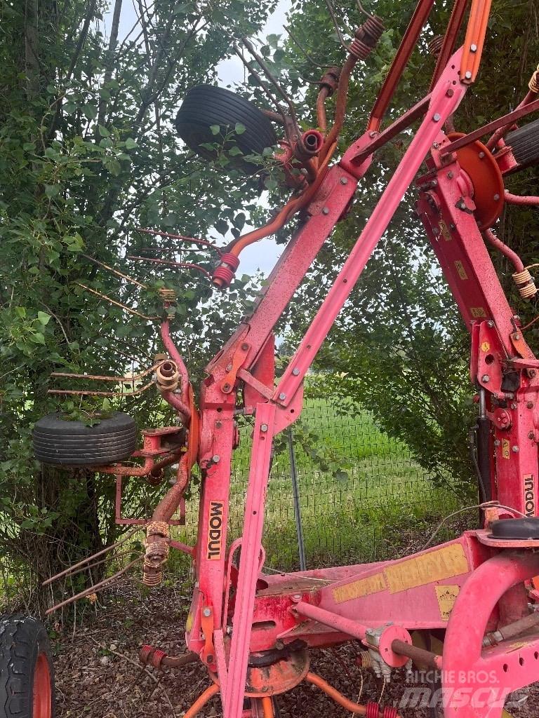 Ziegler 675-DH Obraceče a shrabovače sena