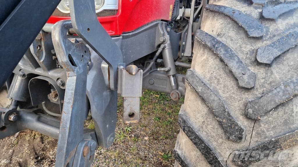 Massey Ferguson 7724 Traktory