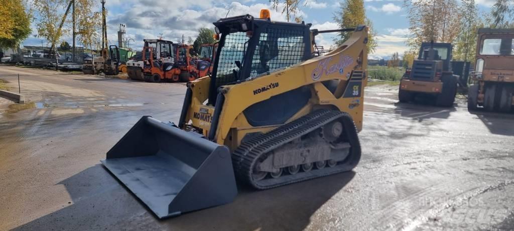 Komatsu CK 35-1 Smykem řízené nakladače