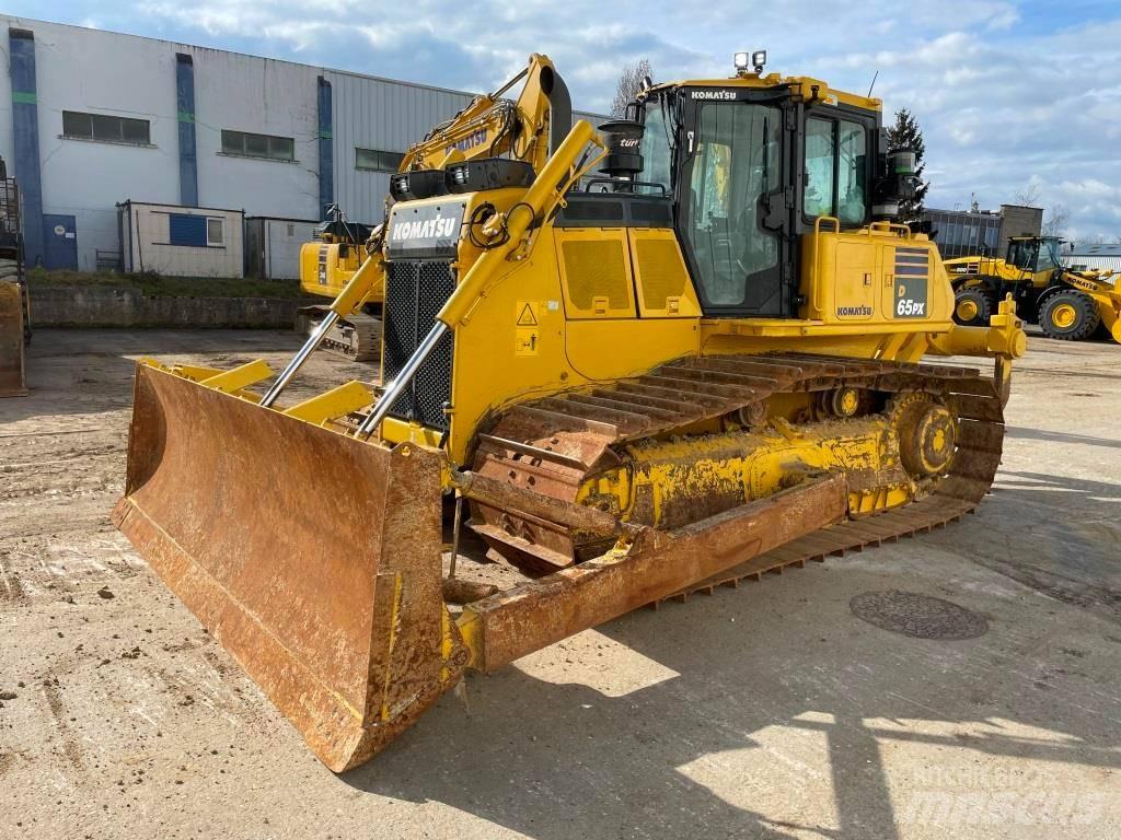 Komatsu D65PX-18E0 Pásové dozery