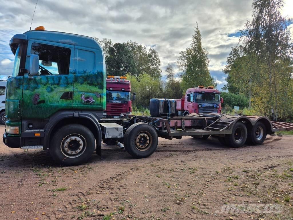 Scania R 124 Nákladní automobily pro přepravu lesních strojů