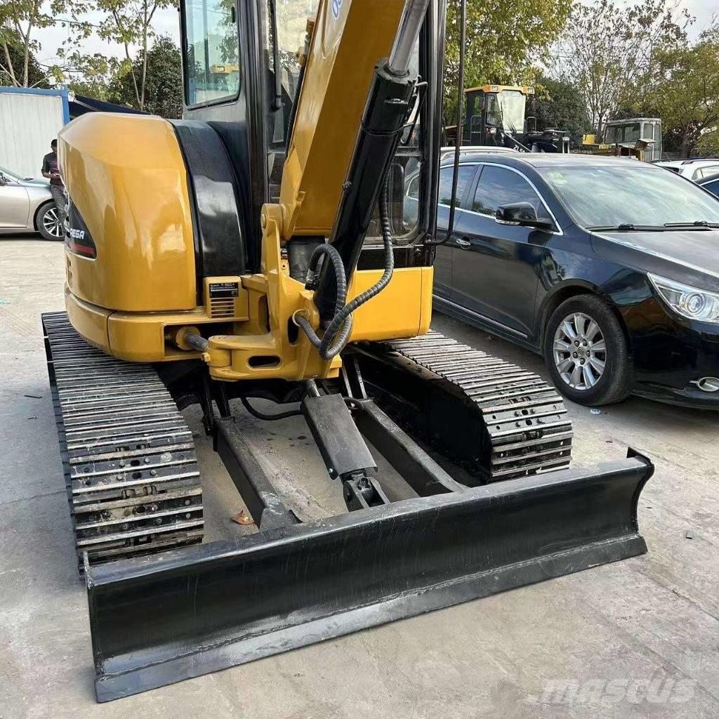 CAT 304 C CR Mini rýpadla < 7t