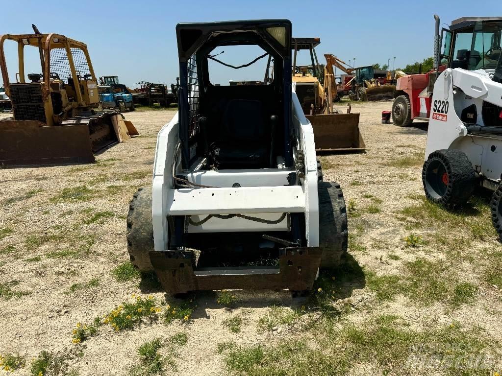 Bobcat S 150 Smykem řízené nakladače