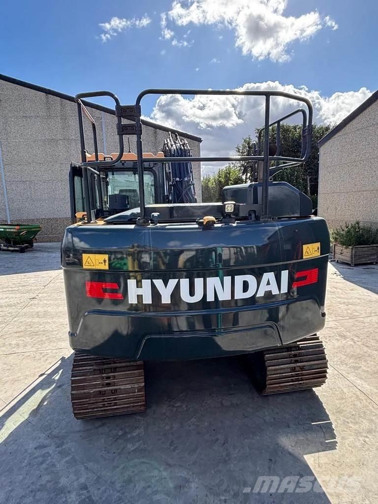 Hyundai HX140AL Pásová rýpadla