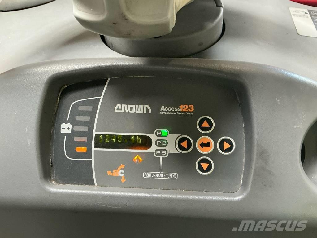 Crown TC 3000 Vlečné vozíky