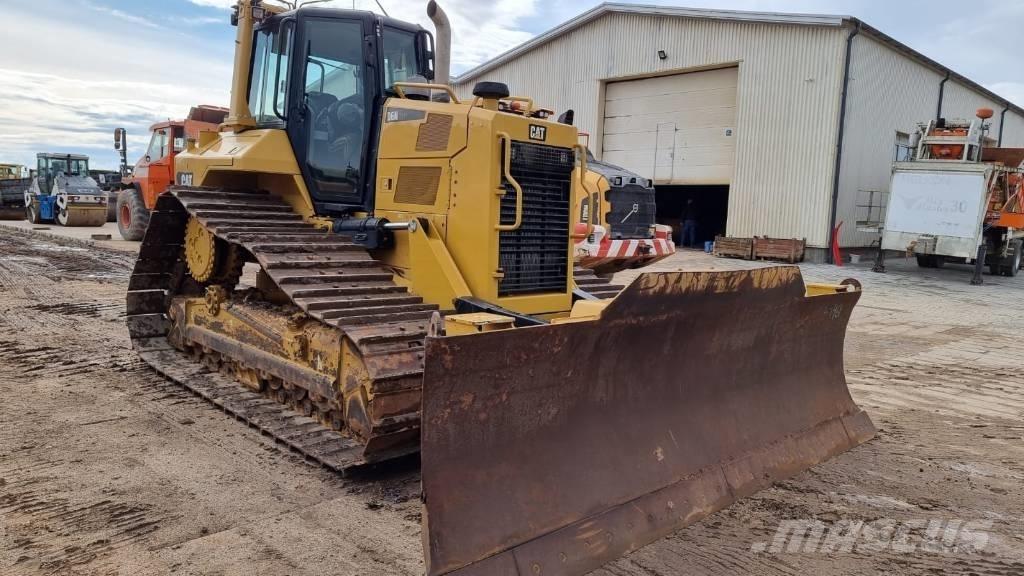 CAT D 6 N LGP Pásové dozery