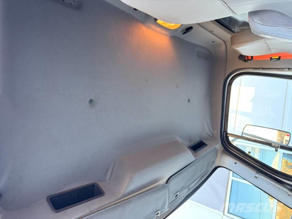 Freightliner M2 Sklápěče