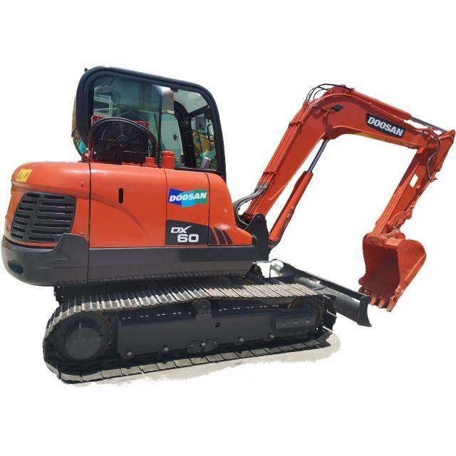 Doosan DX 60 Pásová rýpadla