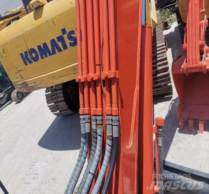 Doosan DX 60 Pásová rýpadla