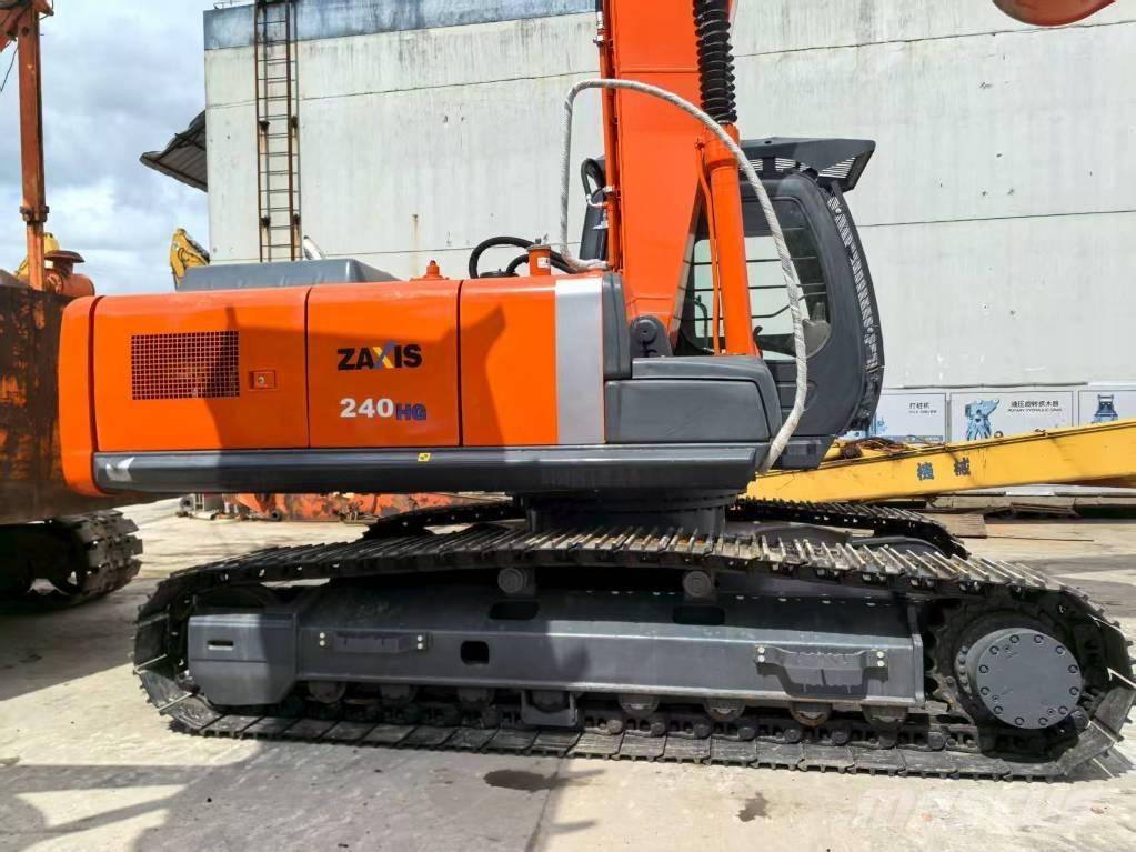 Hitachi ZX 240 HG Pásová rýpadla