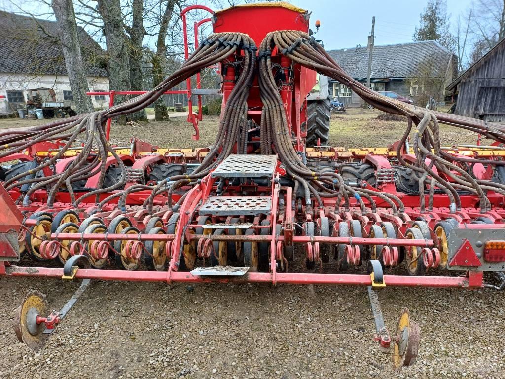 Väderstad Spirit800S Mechanické secí stroje