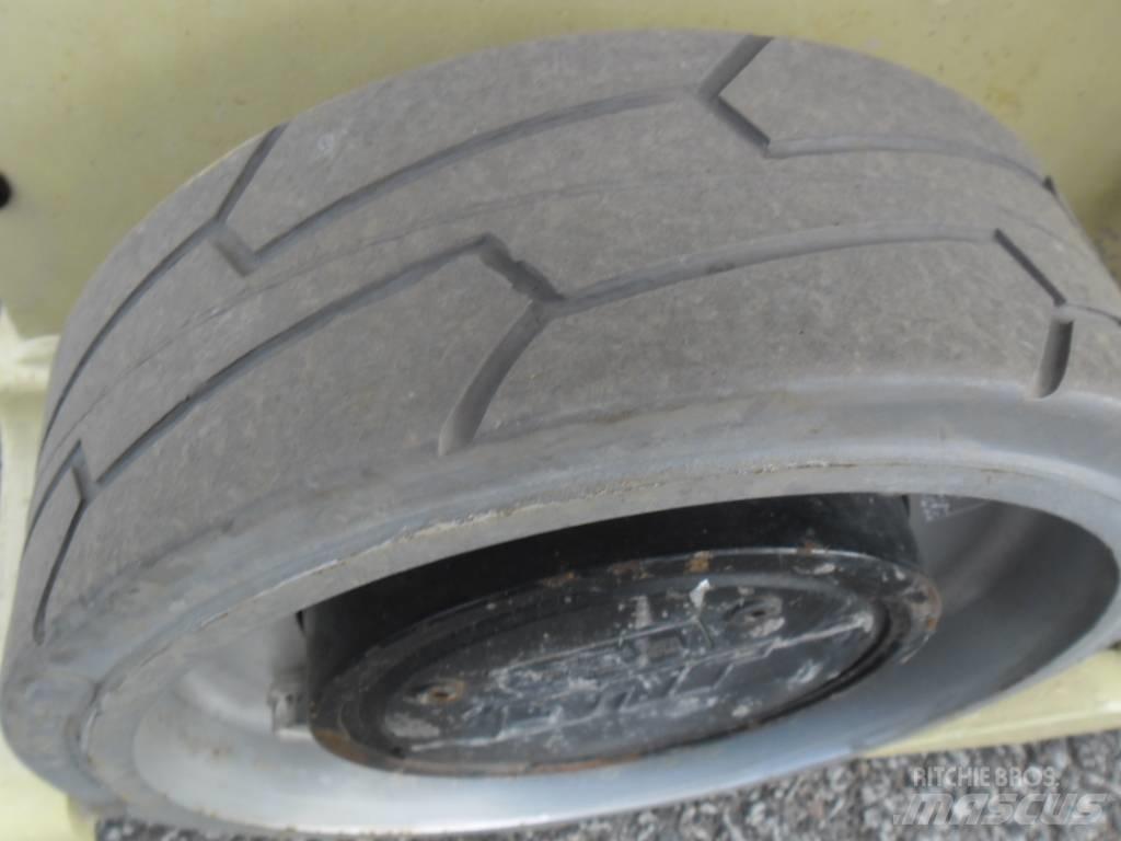 JLG 6 RS Nůžková zvedací plošina