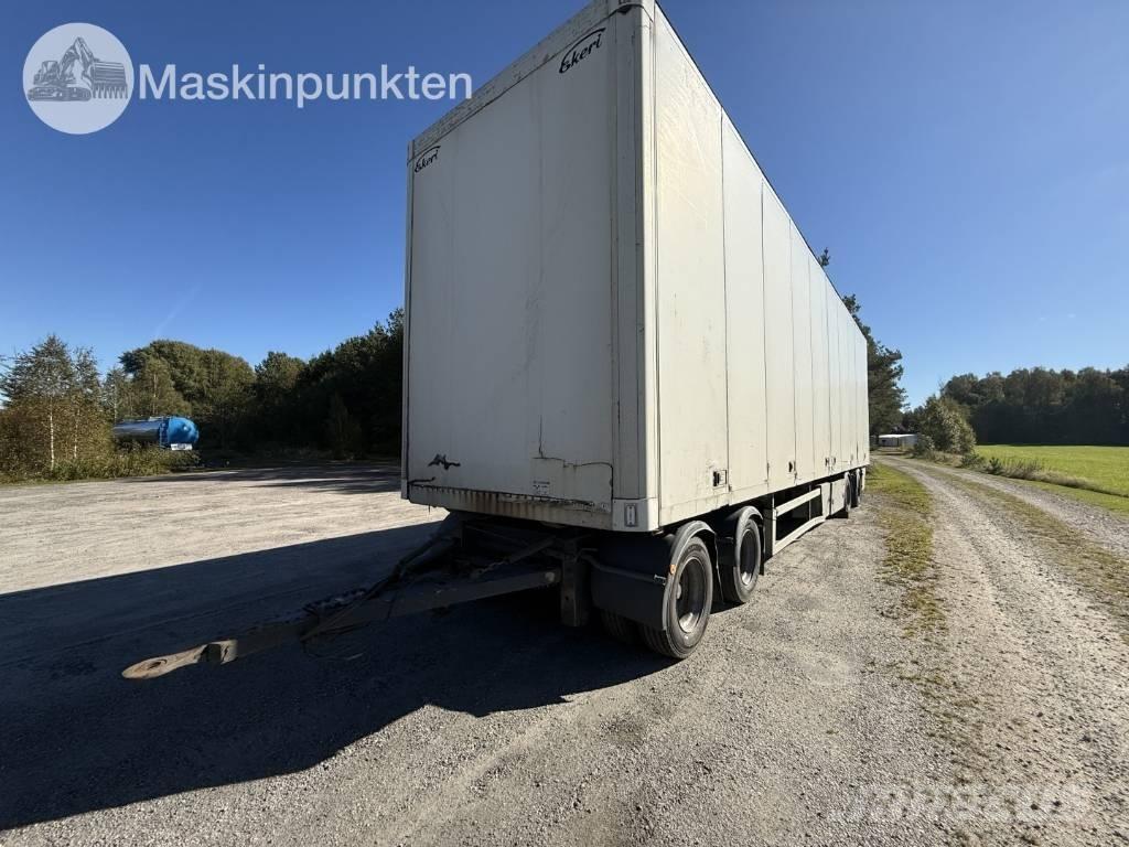 Ekeri L4 Skříňové přívěsy