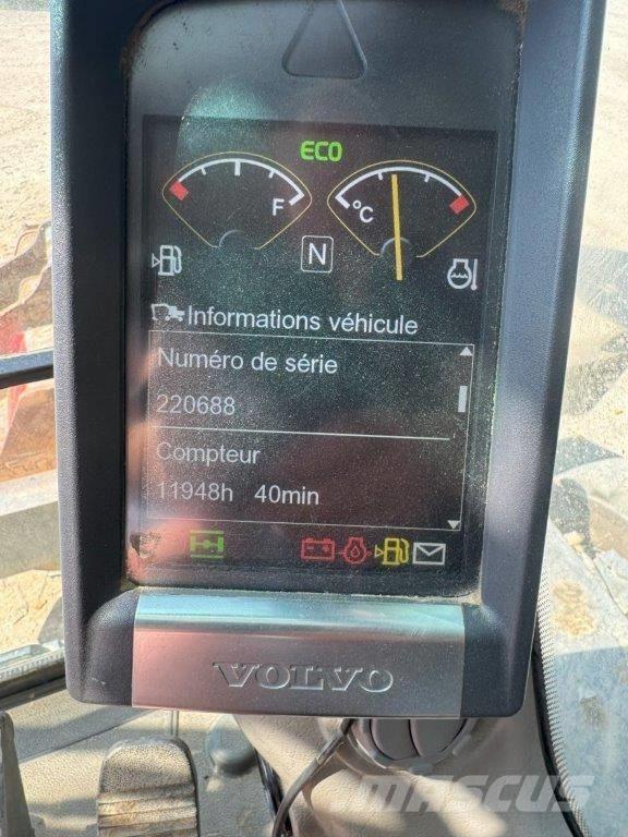 Volvo EW 140 D Kolová rýpadla