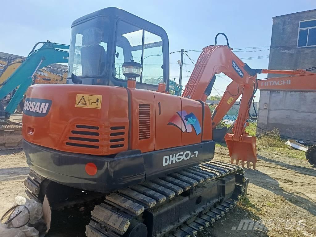 Doosan DH 60-7 Mini rýpadla < 7t